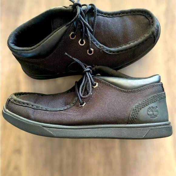 Boys Canvas Timberland HighTops - Picture 2 of 5